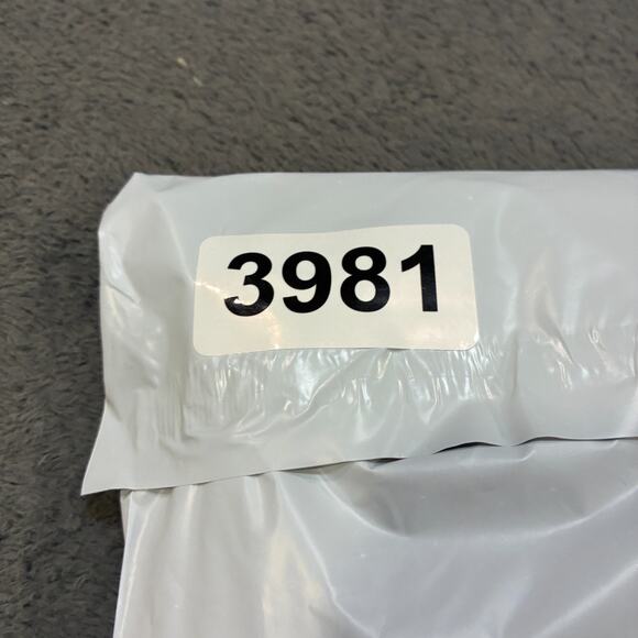 Patagonia Board Label Light Gray Outdoor Long Sleeve Sweatshirt Mens Size Medium - Picture 10 of 10